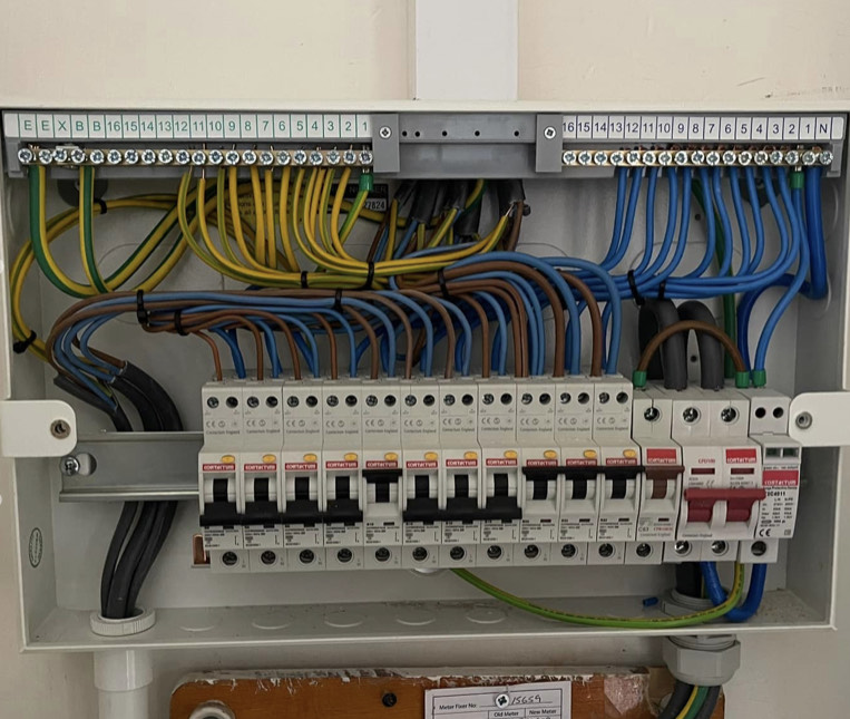 Hu1 Electricians Ltd — Photos 3
